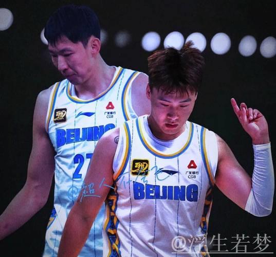 赵睿雷蒙周琦齐迎常规赛首战复出,出场时间视情况而定 赵睿雷蒙周琦齐迎常规赛首战复出,出场时间视情况而定